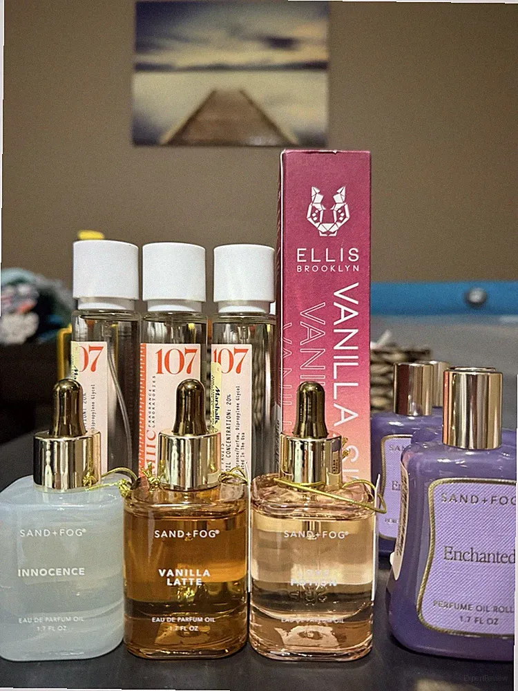SAND+FOG & ELLIS BROOKLYN Perfume Oil Roller Vanilla Latte Enchanted 1.7oz